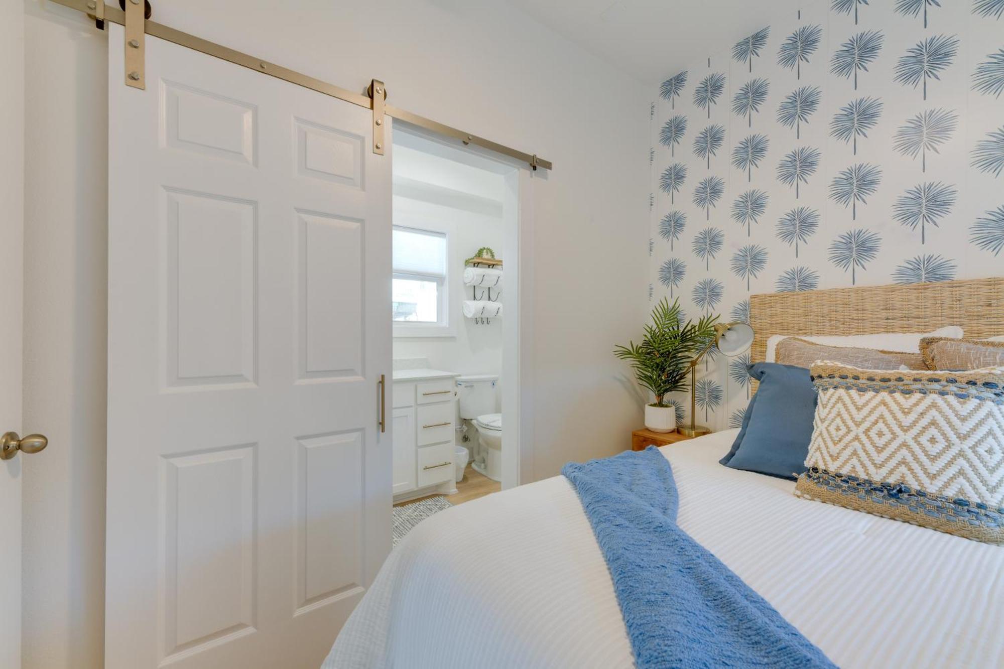 Trendy Port Aransas Home With Private Pool And Deck! 외부 사진