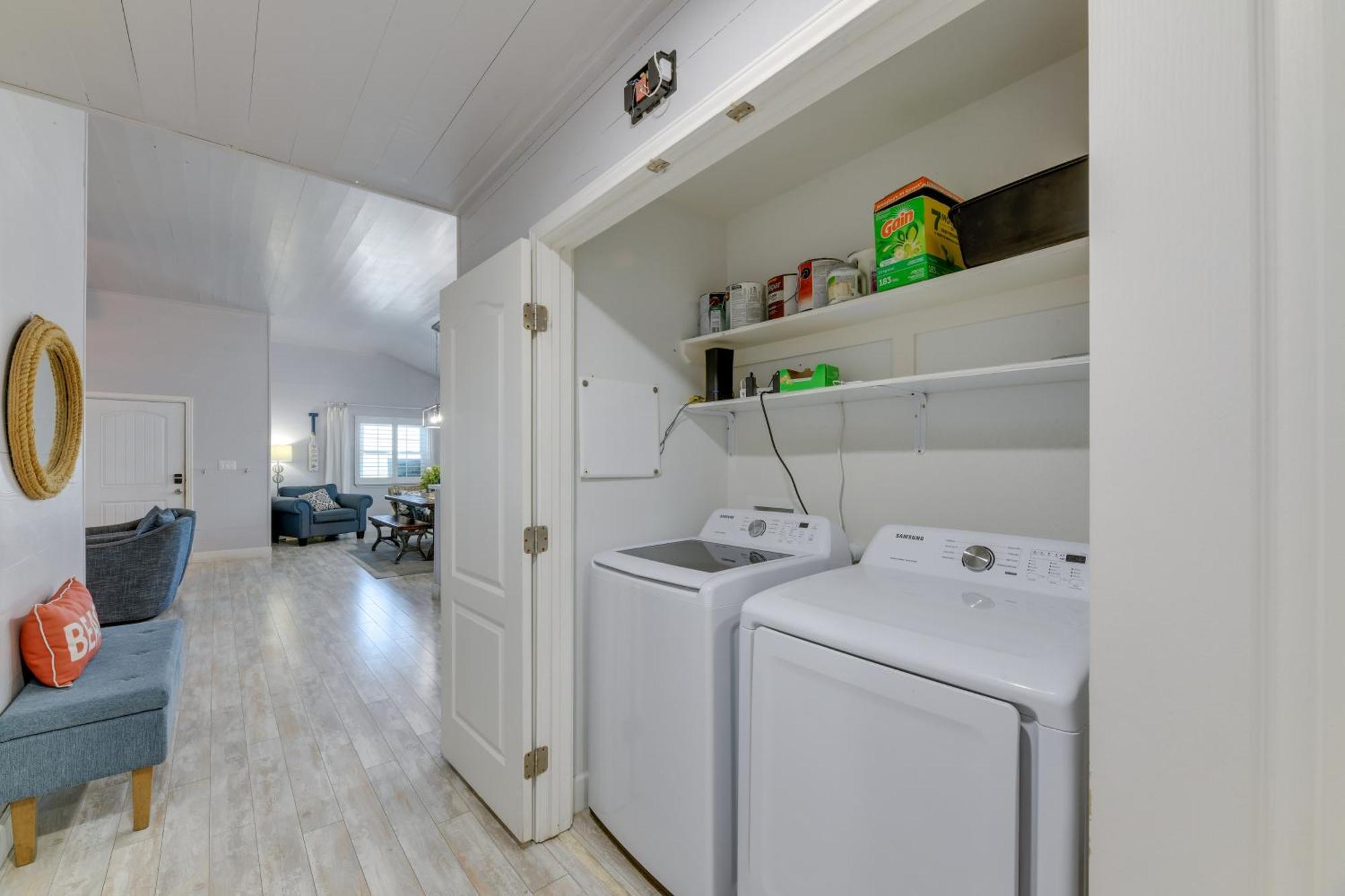 Trendy Port Aransas Home With Private Pool And Deck! 외부 사진