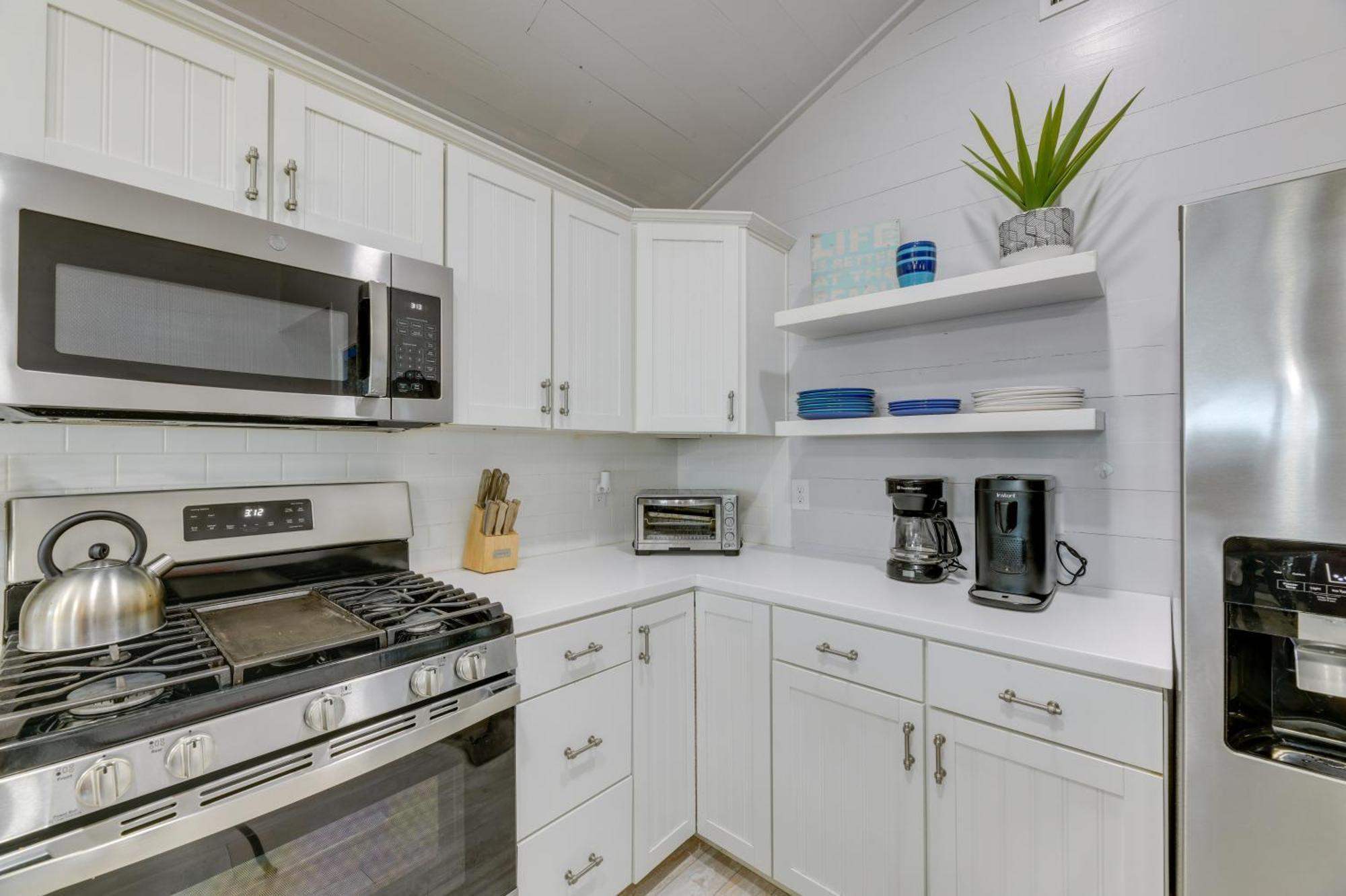 Trendy Port Aransas Home With Private Pool And Deck! 외부 사진